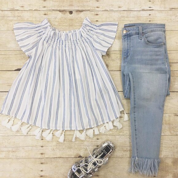 Off the shoulder Stripped Top - Picture 1 of 5